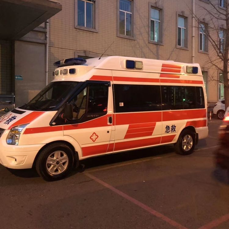 湘西夜间租赁救护车护送病人转院：安全转运的 8 大核心注意事项